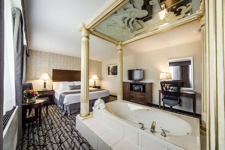 Room 31 of 70