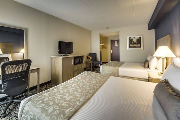 Room 25 of 70